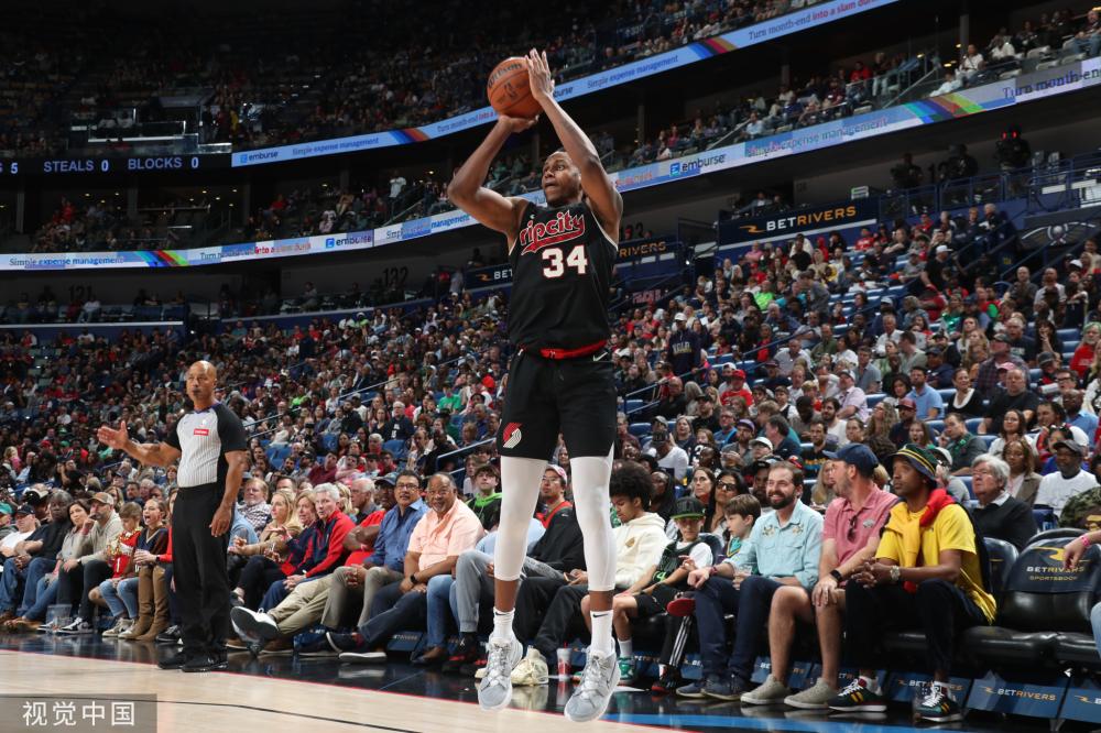 赛季的表现 赛季的表现