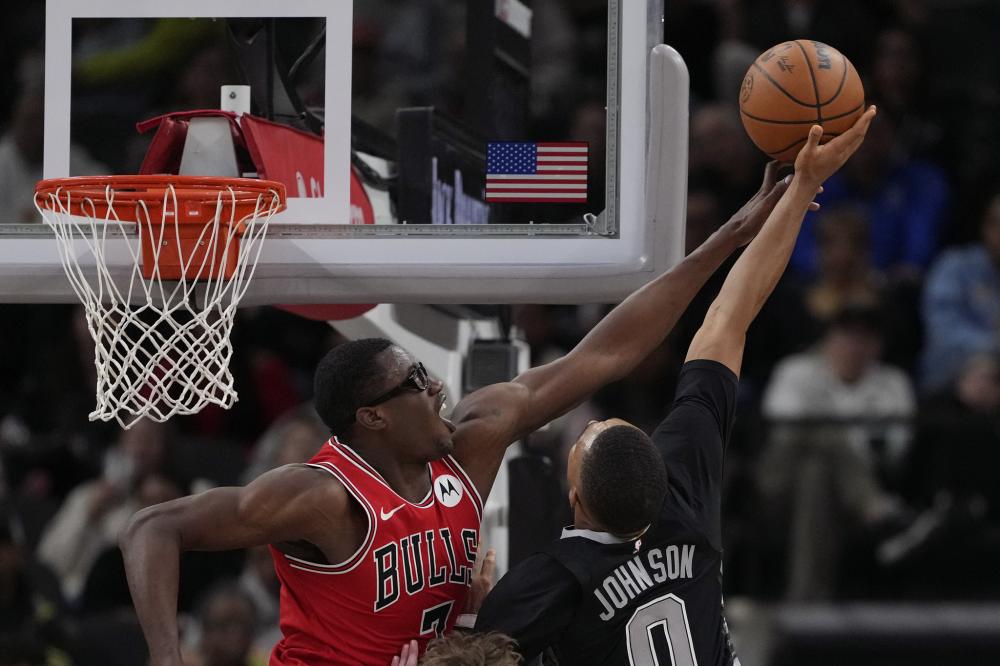 她不仅在女 她不仅在女