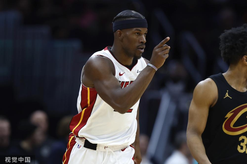 球员往往对 球员往往对