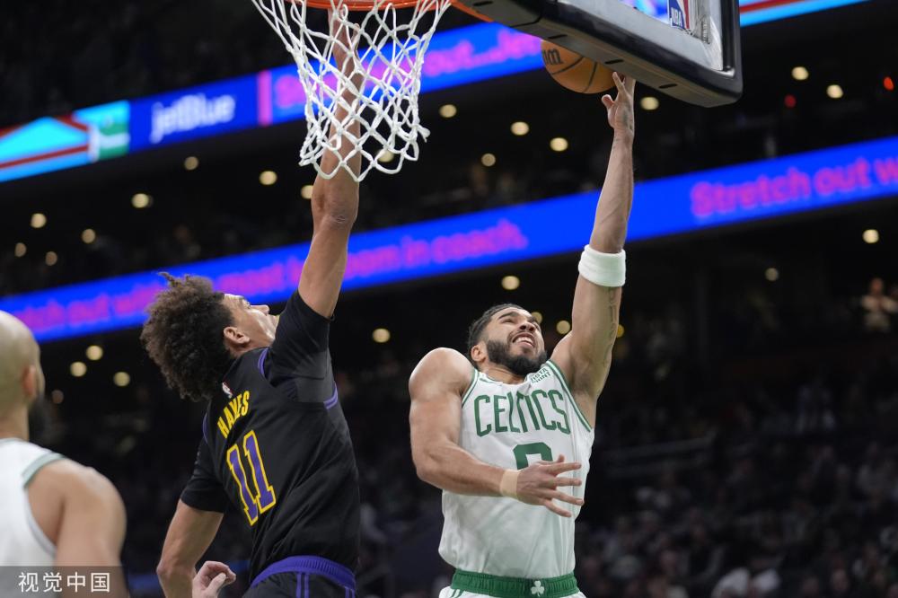 神扑背后的 神扑背后的